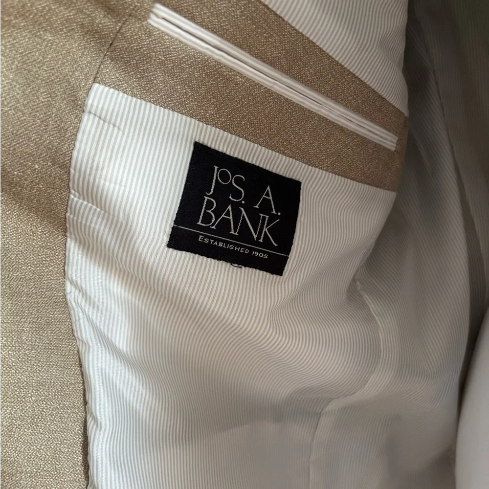 Jos. A. Bank Tan Linen Sport Coat with Notched Lapels 42 Long